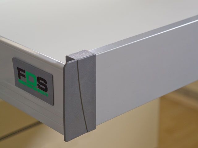 FDS-BFR ELŐLAPRÖGZÍTŐ, SZÜRKE BELSŐ FIÓKOLDALHOZ FIÓKCSÚSZÓ