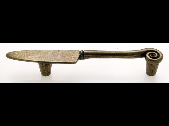 FOGANTYÚ 1053-140 KÉS, ANTIKOLT Furattáv:  96mm 