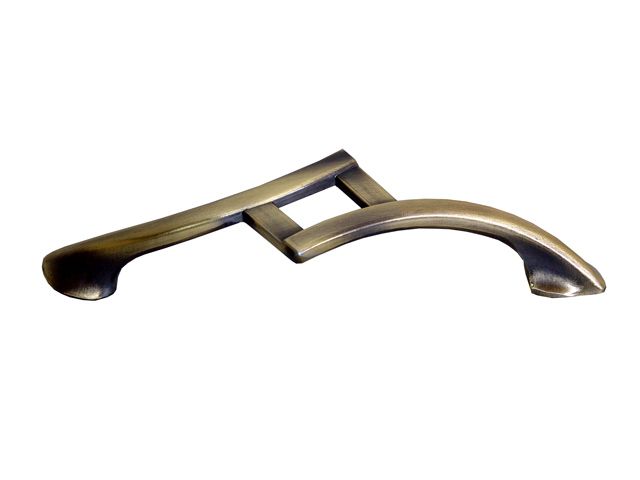 FOGANTYÚ E046-096, FÉNYES ANTIKOLT Furattáv:  96mm 