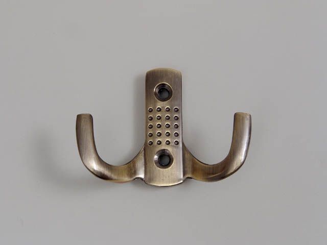 E1009, ANTIKOLT BRONZ 32 FOGAS