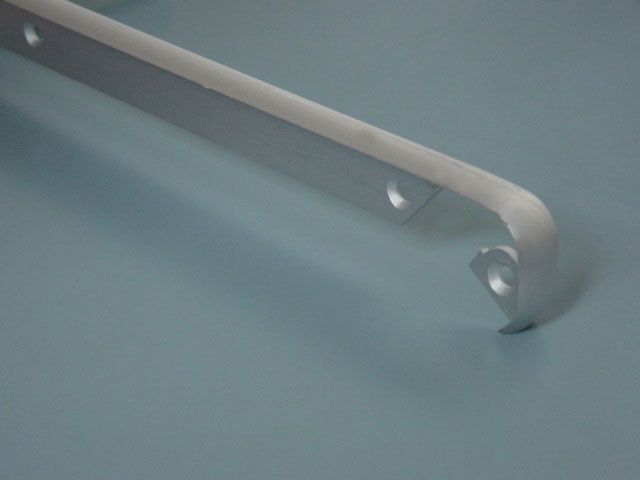 HOSSZTOLDÓ (25 db-os csomagban, ELOXÁLT 28mm-ES MUNKALAPHOZ MUNKALAP VASALÁS