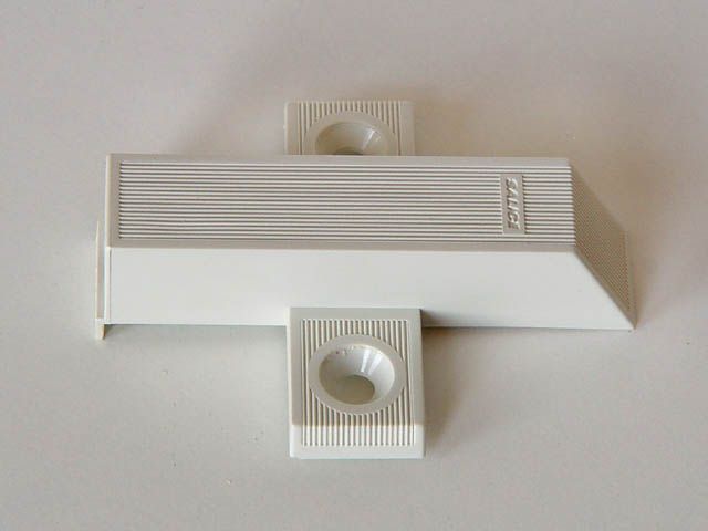 ADAPTER D060SNBN ÜTK.ELNY-HÖZ, BEIGE - SZERELVÉNY