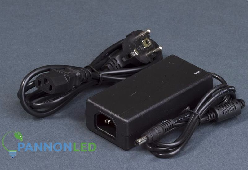 LED ADAPTER DUGVILLÁS 12V 60W 