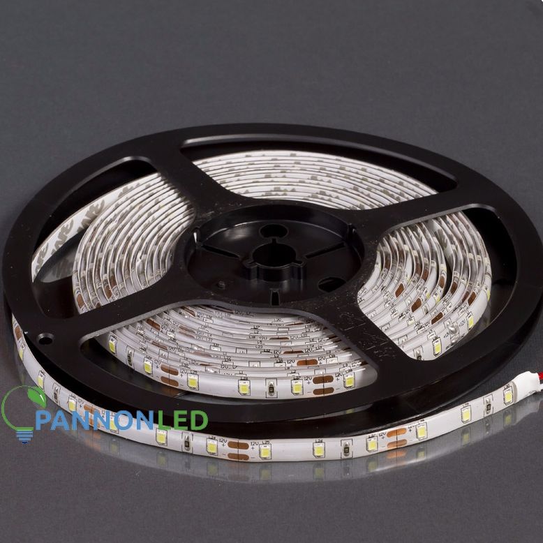 LED SZALAG KÜLTÉRI 2835/60 5m NAPFÉNY FEHÉR 