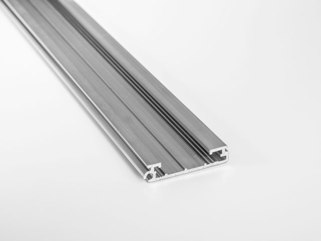 2061 ALUMINIUM VÉGZÁRÓ PROFIL ALU. 37x7mm 2,6m                    