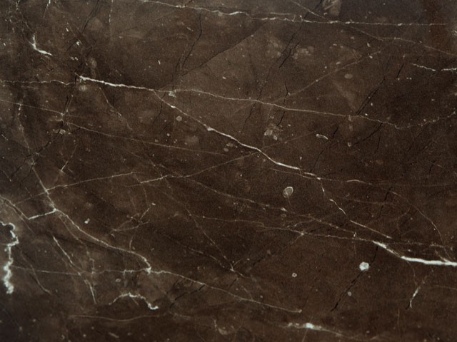 5562 LUCIDO GLOSSY BARNA MÁRVÁNY 4200x1300x0,7mm LAMINÁLT TÁBLA