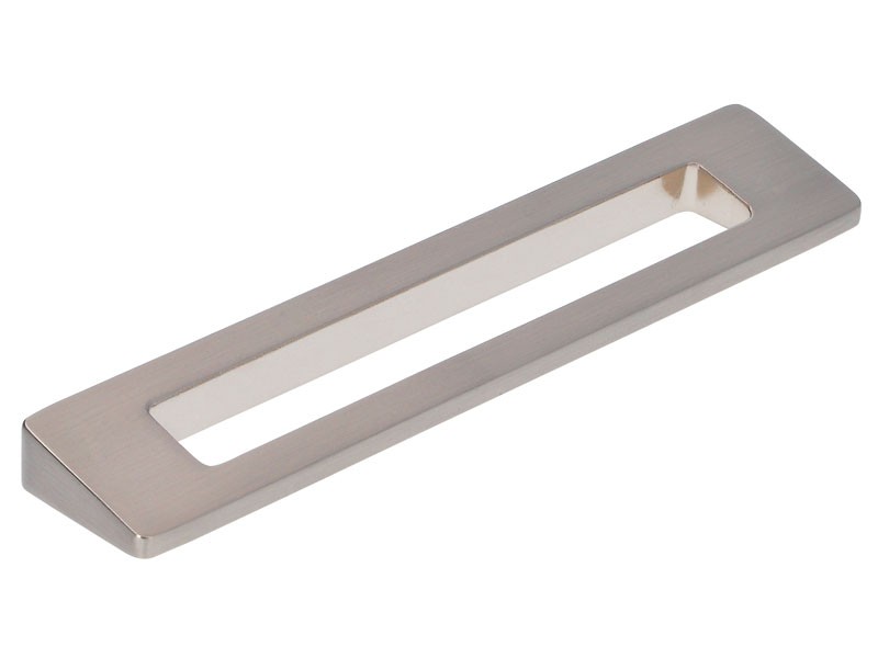 2394-118 ZN21 NIKKEL Furattáv: 96mm BÚTORFOGANTYÚ