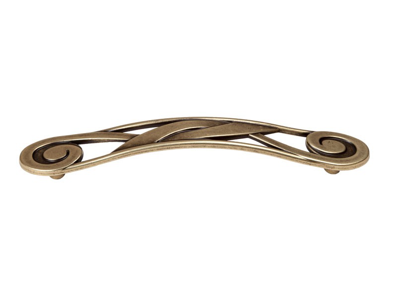 1028 B/23 128 ANTIKOLT BRONZ Furattáv: 128mm BÚTORFOGANTYÚ