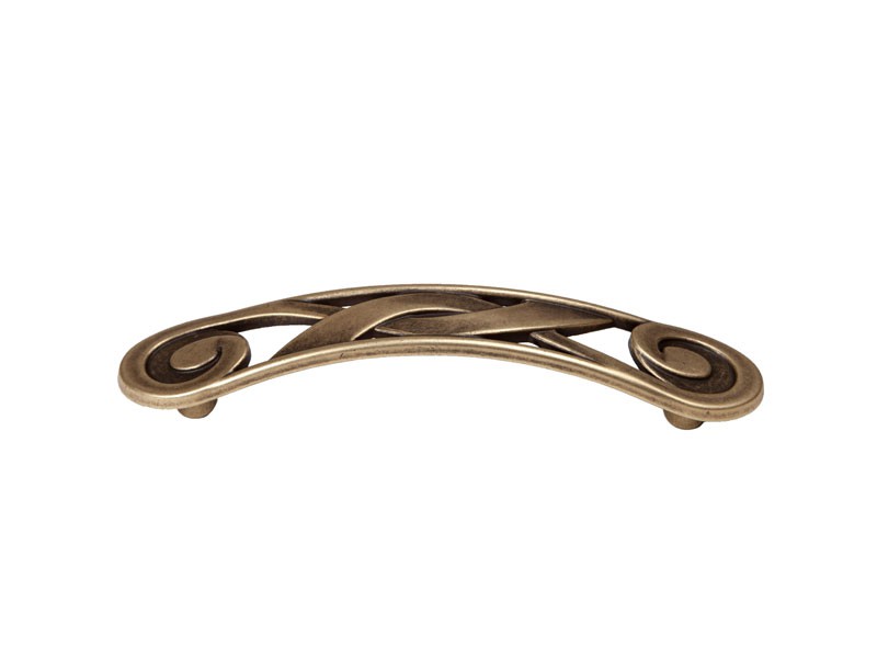 1028 C/23 96 ANTIKOLT BRONZ Furattáv: 96mm BÚTORFOGANTYÚ