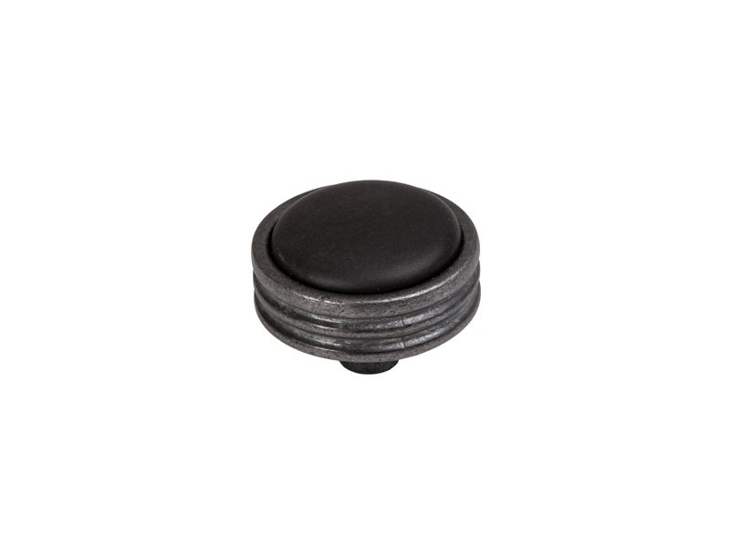 P49 GOMB ANTIK ÓN-MATT FEKETE 34mm BÚTORFOGANTYÚ