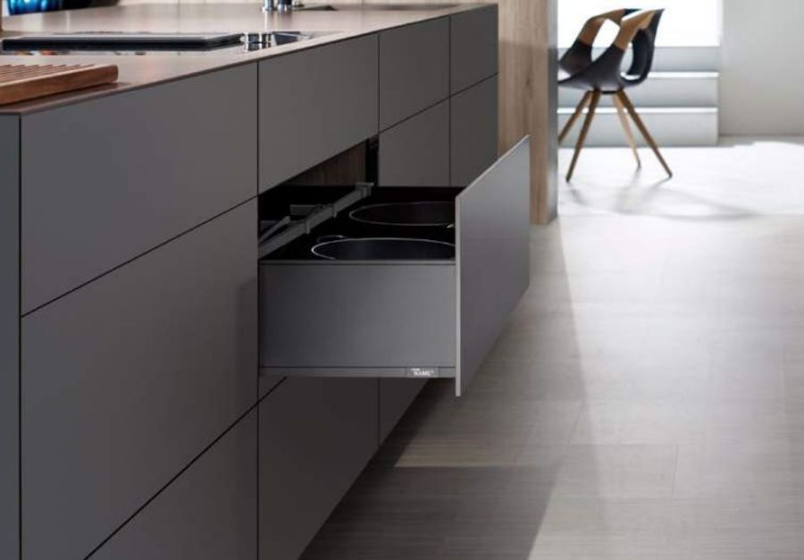 LEGRABOX K FRONTKIHÚZÁSÚ FIÓK FEHÉR H=400mm 40kg, BLUMOTION RENDSZEREZÉS NÉLKÜL