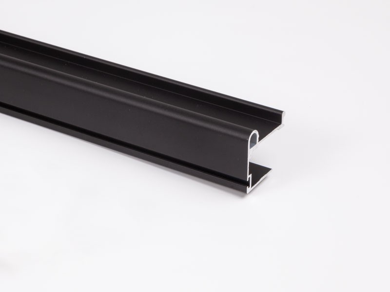 COSMO FOGANTYÚ PROFIL MATT FEKETE 2,7m TOLÓAJTÓ BÚTORLAPHOZ