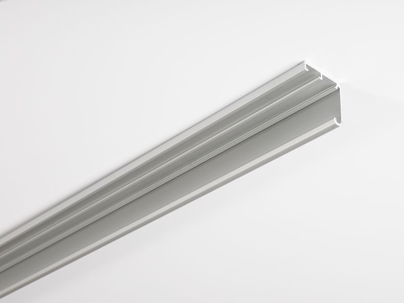 0200 UP SZIMPLA FELSŐ VEZETŐSÍN EZÜST 3fm CSAVAROZHATÓ TOLÓAJTÓ VASALAT