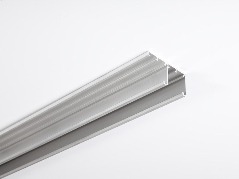 0200 UP DUPLA FELSŐ VEZETŐSÍN EZÜST 3fm CSAVAROZHATÓ TOLÓAJTÓ VASALAT